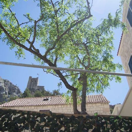 House Nataniel In Omis Near Sea Appartement Buitenkant foto